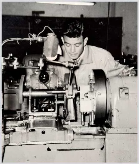 José E. Crossio, fundador