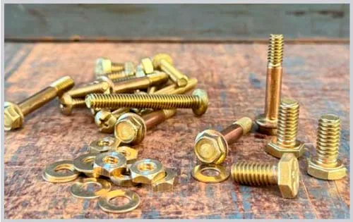 Tornillos y bulones Crossio